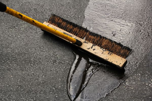 Asphalt Driveway Sealing in Carmel